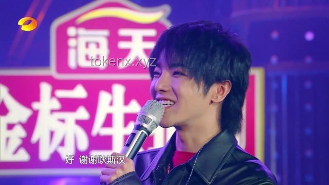 **歌手竞技新视角：阿云嘎与其他歌手的玩法对比**